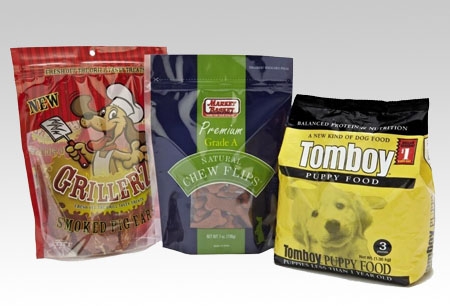 Pet food packaging bag