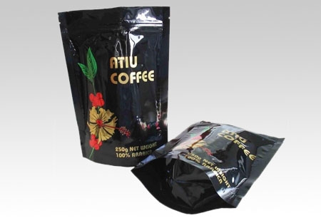 Standing at the end of the organ Coffee bag